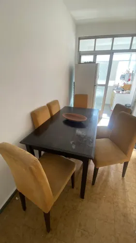 Mesa 6 cadeiras Tok Stok