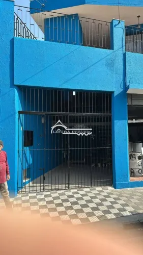 Casa com 4 quartos, São João - Jacareí