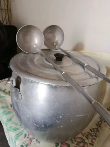 Caldeirão de alumínio