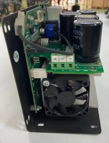 Placa Inversor de frequência HD30020E BIVOLT PARA ESTEIRAS