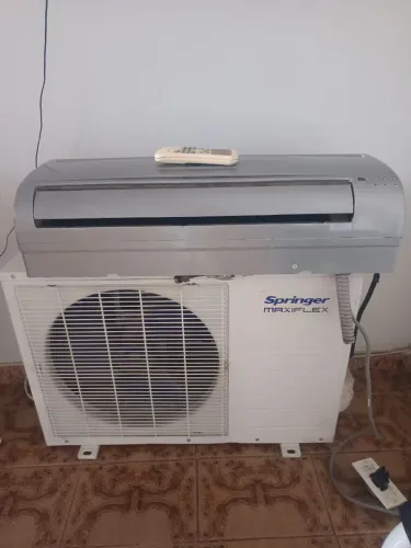 Vende-se ar condicionado