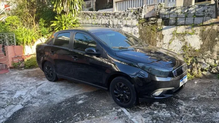 Fiat Grand Siena Attractive 1.0 Flex 8V 4P 2018