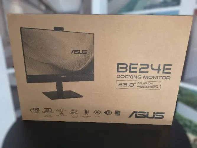 Monitor Asus 24", Full HD, IPS, USB-C 80W, Webcam, Microfone e Som integrados