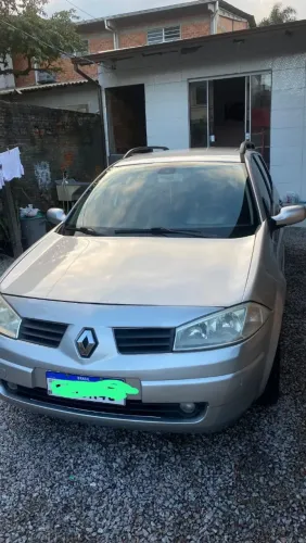 Renault Megane Grand Tour Dynam. Hi-flex 1.6 16V 2013