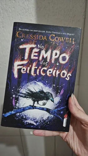 Livro "No tempo dos Feiticeiros" 