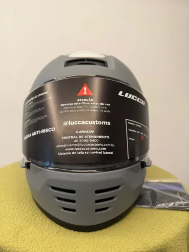 Vendo Capacete Lucca modelo Cruiser
