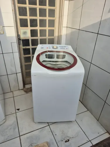 Vendo máquina de lavar Brastemp 11kg cesto de inox funcionando perfeitamente testo na hora
