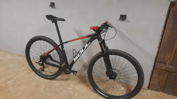 Bicicleta aro 29 Soul SL329 quadro alumínio MTB.