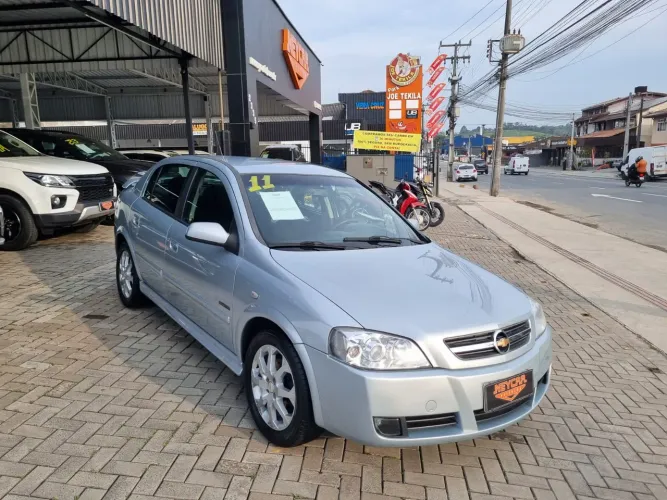 Chevrolet Astra Advantage 2.0 MPFI 8V Flexpower 5P 2011