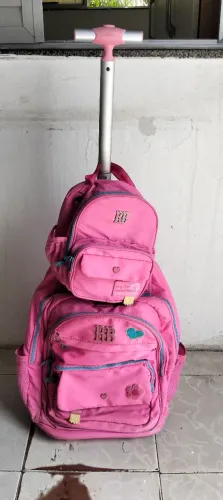 Mochila Escolar Rebeca Bombom