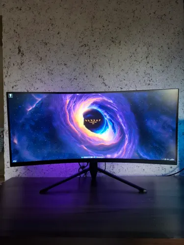 Monitor curvo 34" / 165hz / QHD