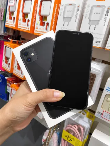 iPhone 11 64 gigas!
