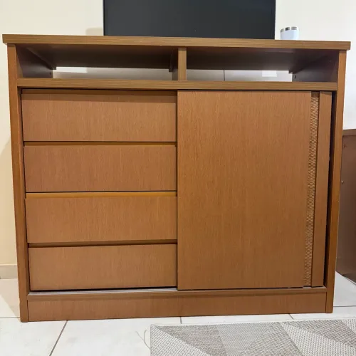 Cômoda MDF anti ranhuras da marca Moveleste