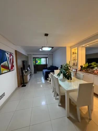 Mesa de Jantar 6 Lugares com cadeiras