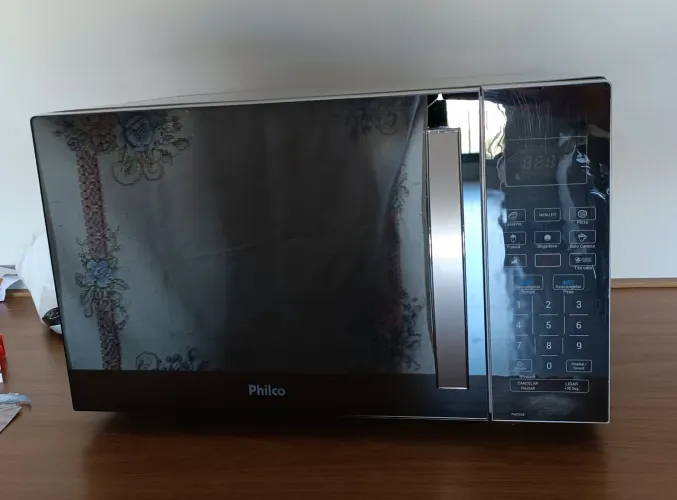 MICRO-ONDAS PHILCO INOX