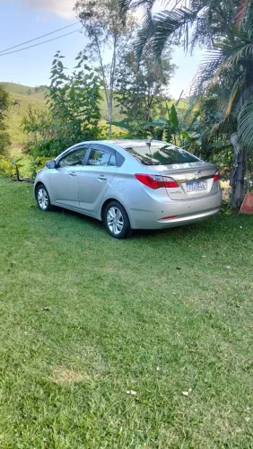 Hyundai HB20S Premium 1.6 Flex 16V Mec. 4P 2015