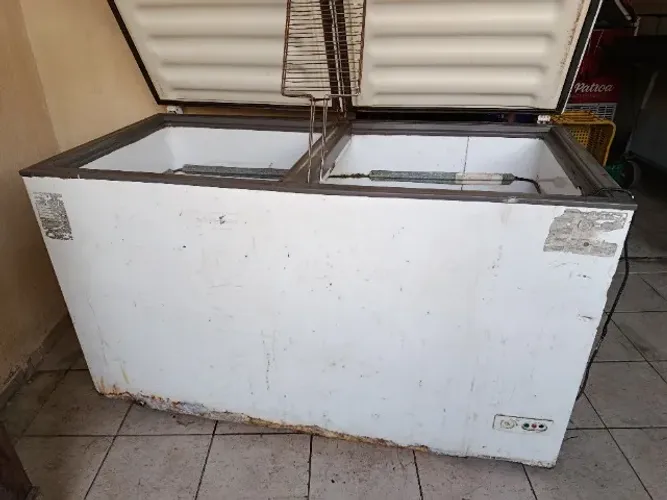 Freezer usado