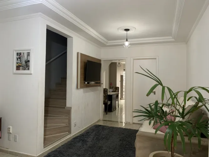 Vendo casa com 3 quartos em Tatuí