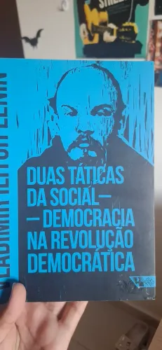 Livro Lenin - Duas táticas da social Democracia