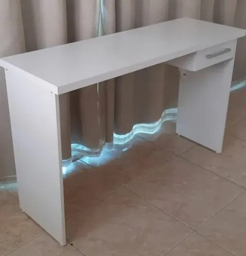 ESCRIVANINHA COM GAVETA EM MDF