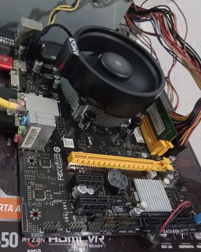 PLACA MAE BIOSTAR A320M AM4
