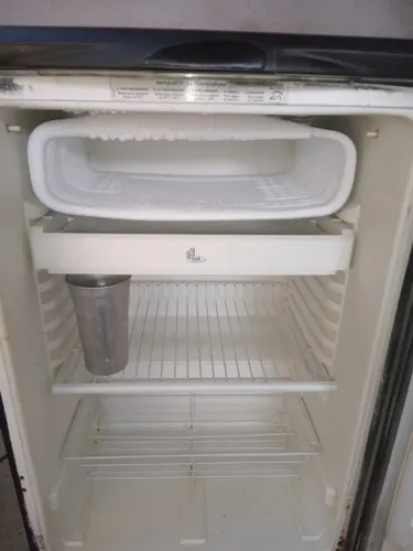 Frigobar Electrolux 110v 