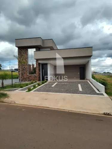 CASA TÉRREA MODERNA DE ALTO PADRÃO NO CONDOMÍNIO RECANTO DAS ÁGUAS -NOVA ODESSA