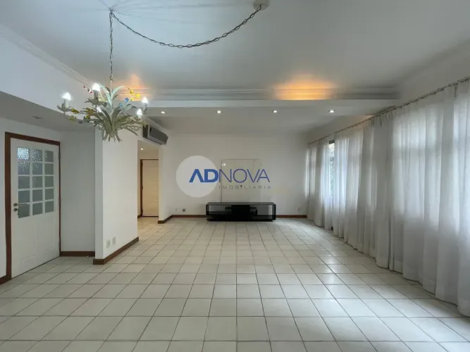 Imóvel para aluguel tem 160 metros quadrados com 3 quartos em Copacabana - Rio de Janeiro