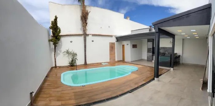 Casa Completa em Barretos Piscina, Área Gourmet, 3 Qts e 3 Vagas
