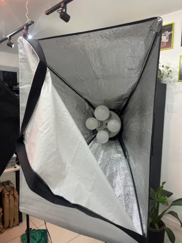 Kit 2 Softbox usados com 8 lâmpadas