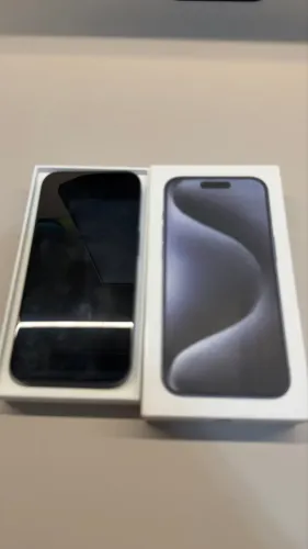 Vende-se IPhone 15 PRO