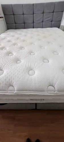 COLCHÃO SIMMONS QUEEN SOHO ULTRA PLUSH ? DURMA NAS NUVENS!