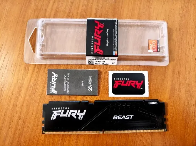 Memória RAM DDR5 1x 16GB Kingston Fury Beast 6000MHz CL36 (Intel XMP / AMD EXPO)