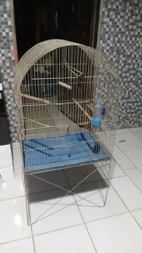 Vendo um viveiro