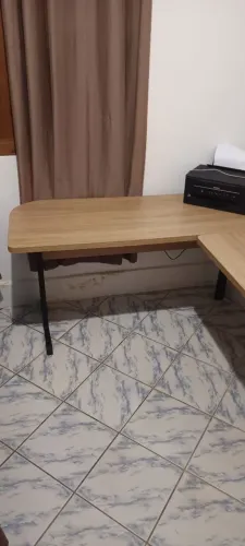 Mesa em Formato de L