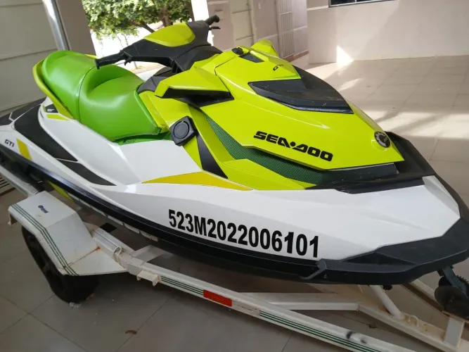 Jet Ski 90 HP