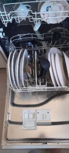 Vendo máquina de lavar louça 14 serviço electrolux.