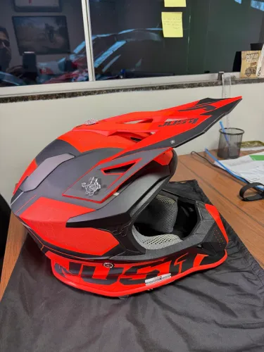 Capacete Just J18 Tamanho 62 XL