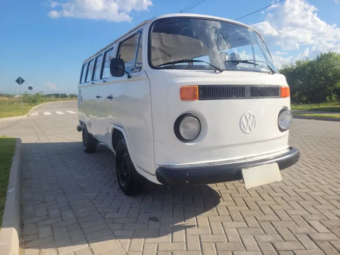 Volkswagen Kombi Standard/ Luxo/ Serie Prata 1994