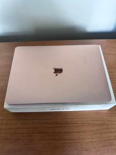 MacBook