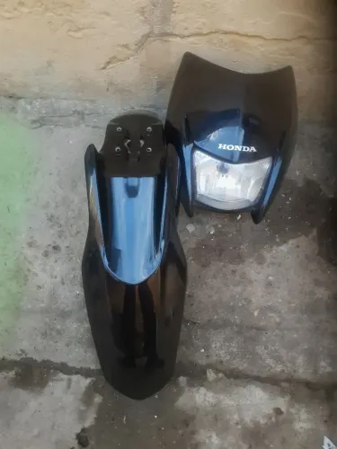 Paralama dianteiro e falsos co carentes da bros