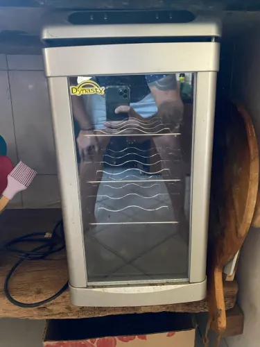Mini Adega de Vinhos 