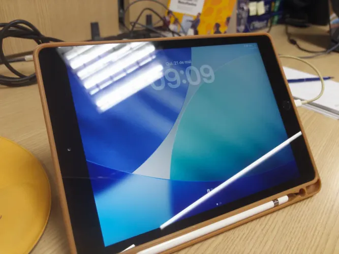 iPad 8th + Apple pencil (1ª geração) 