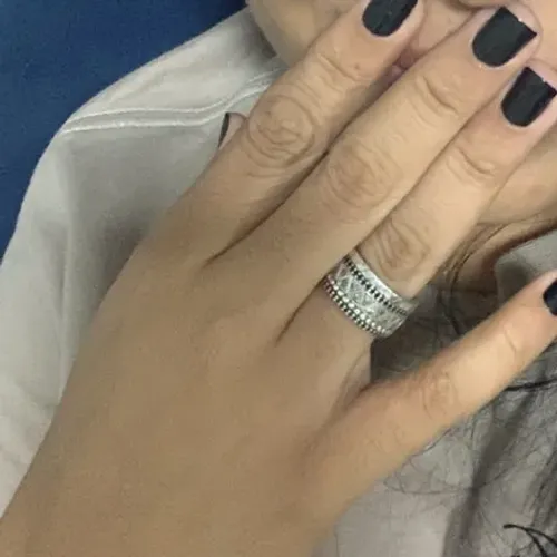 Aliança Vivara Icona prata 925, safira negra e incolor