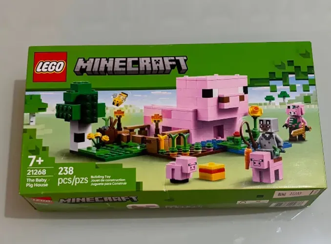 LEGO Minecraft The Baby Pig House - 238 Peças | Novo