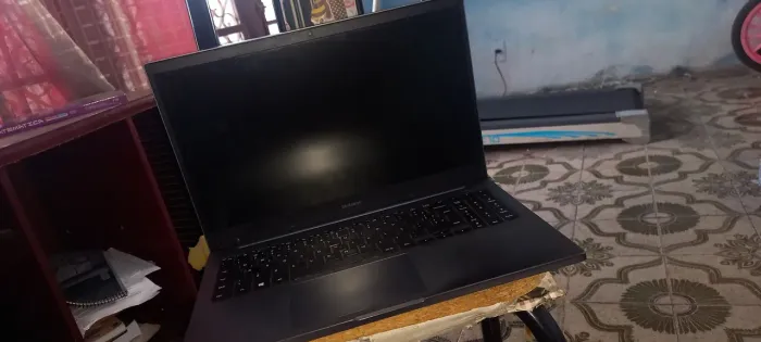 Notebook [Coloque a Marca Aqui] 1TB + Carregador Original - Perfeito Estado (Windows 10)