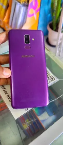 Samsung Galaxy j8 64GB 4ram