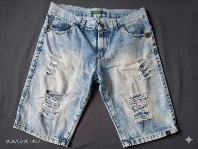 Bermuda Jeans Azul Claro Masculina LaCoste n° 42