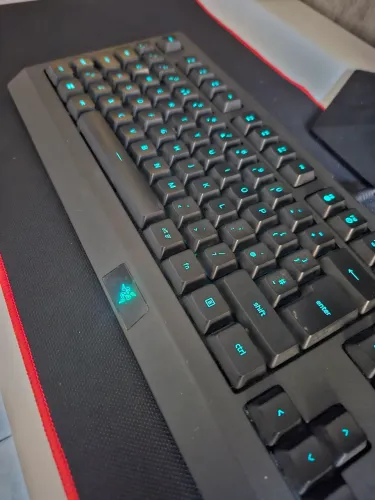 Teclado Gamer Razer Cynosa Lite (Membrana)
