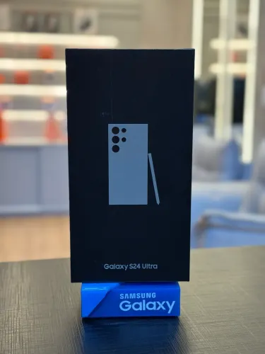 Samsung S24 ultra 256Gb - Lacrado